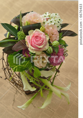 present, bouquet, bunch of flower 6676483