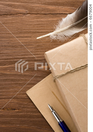 parcel and pen on woo parcel and pen on woo 6679004