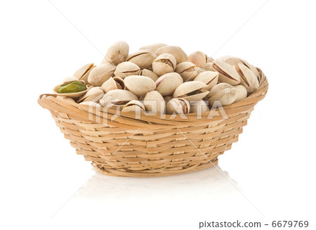 nuts pistachios in bowl 6679769