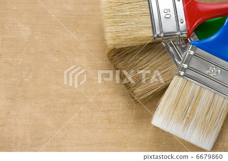 brush on wood background 6679860