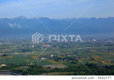 早上安曇野和北阿爾卑斯山 6682577