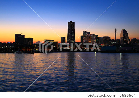 橫濱夜景 6689664