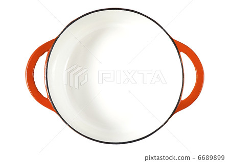 一個罐的特寫鏡頭在白色背景的 一個罐的特寫鏡頭在白色背景的 6689899