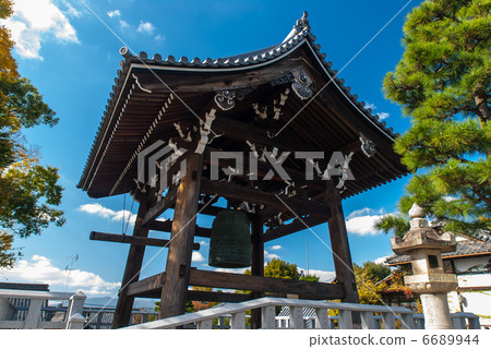 Kurodani Kimiki Komyo Mori Belfry 6689944