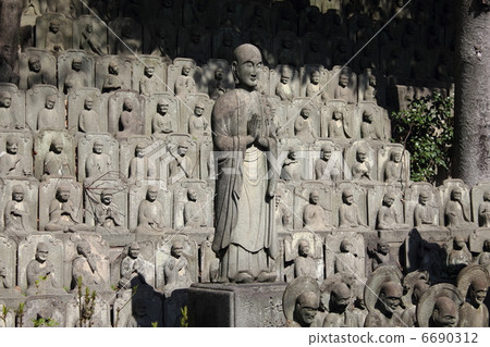 Oshji寺廟的Ishibition 6690312