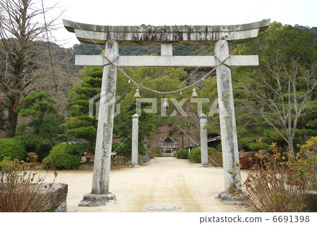 Important cultural property Yoshika Shrine 6691398