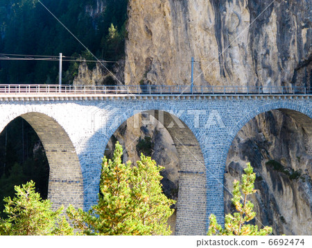 蘭德索橋（世界遺產/瑞士） 6692474