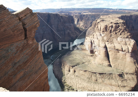 Horseshoe vent Horseshoe vent 6695234