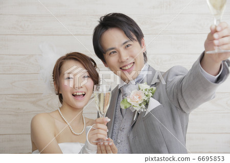 Bridal 6695853