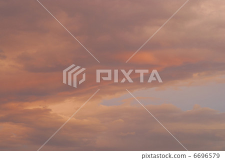 Sunset clouds 6696579