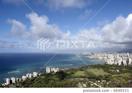 From the top of Diamond Head to Waikiki, Oahu Island overlooking Honolulu, Hawaii, -1 6699331