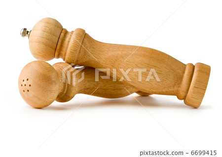 Pepper pot and saltcellar 6699415