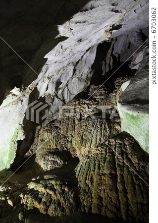 Akiyoshidai cave cave 6703062