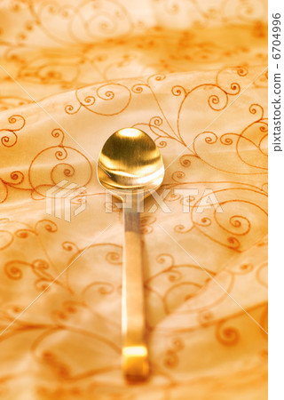 Royal luxury golden spoon (shallow DoF) Royal luxury golden spoon (shallow DoF) 6704996