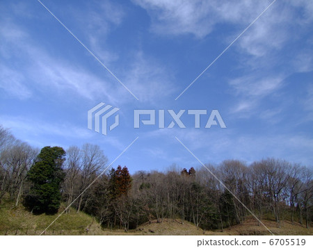 春天里山 6705519