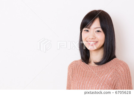 Female portrait Female portrait 6705628