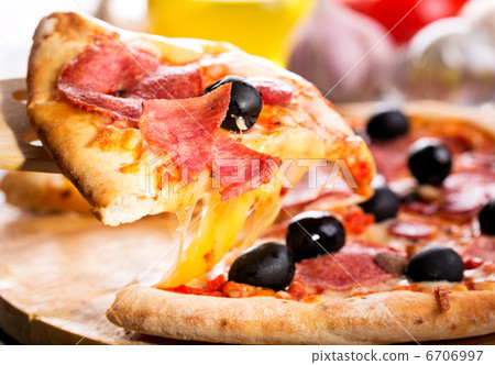 slice of pizza slice of pizza 6706997