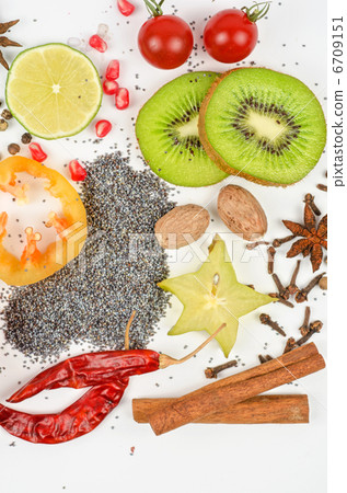 spices 6709151