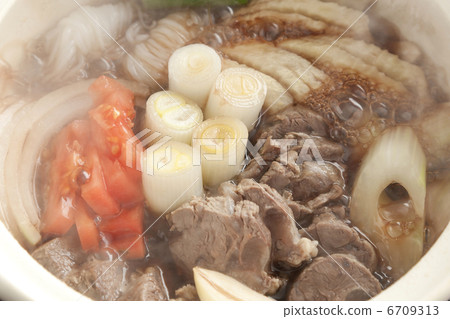 牛肉壽喜燒火鍋 6709313