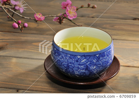 Tea column Tea column 6709859