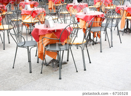 Outdoor restaurant Outdoor restaurant 6710328