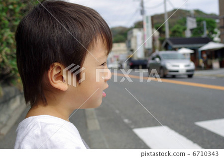 兒童和道路 兒童和道路 6710343