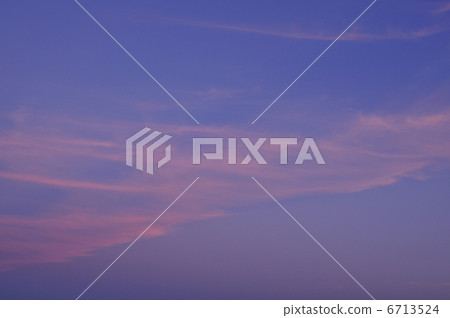 落日的天空 6713524