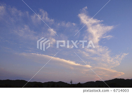 落日的天空 6714003