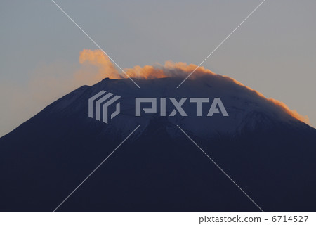 富士和賽云 6714527