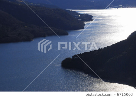 Lake Ashinoko 6715003