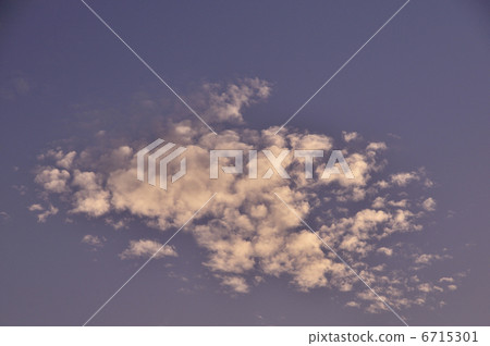 Sunset clouds 6715301