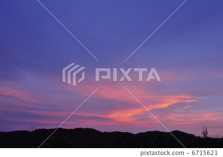 Sunset clouds 6715621