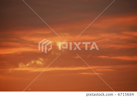 落日的天空 6715684