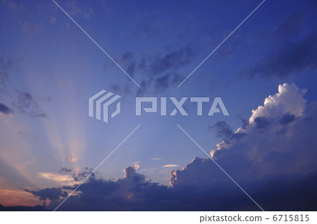 Sunset clouds 6715815