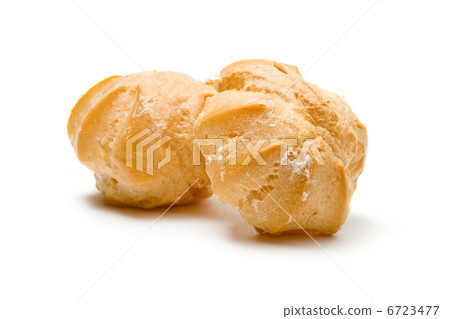 Profiteroles isolated on white 6723477
