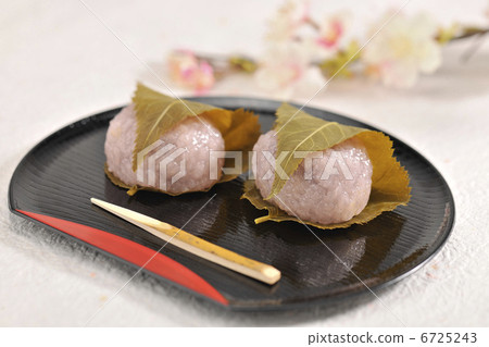 Cherry blossom 6725243