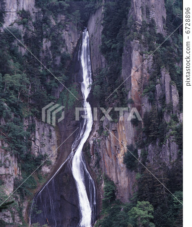 Sounkyo Ginkgo Waterfall in early summer 6728896
