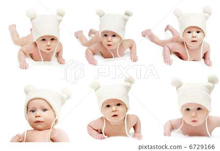 Newborn baby in the cap 6729166