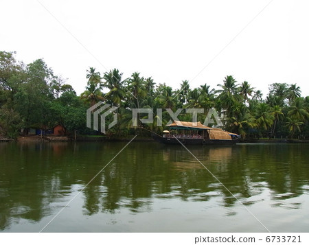 喀拉拉邦回水3 6733721