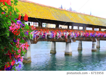 wooden bridge, chapel bridge, bridge 6733958