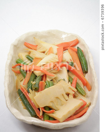 Stir-fried bamboo shoot Stir-fried bamboo shoot 6739396