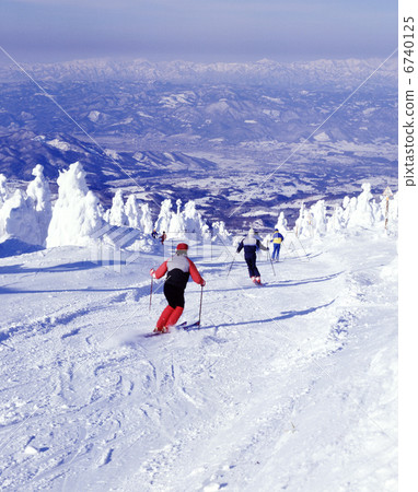 Zao ski field in Yamagata prefecture Zao ski field in Yamagata prefecture 6740125