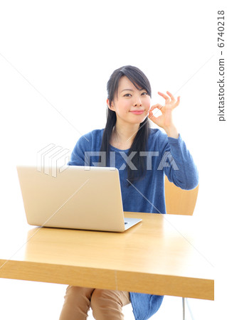 Girls using laptops Girls using laptops 6740218