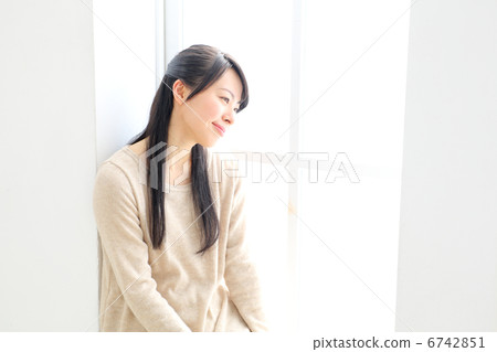 窗口·女孩 窗口·女孩 6742851