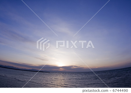 海和天空 海和天空 6744490