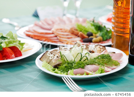 Wedding table setting Wedding table setting 6745456