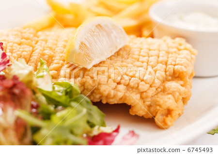 fish with french fries potatoes fish with french fries potatoes 6745493