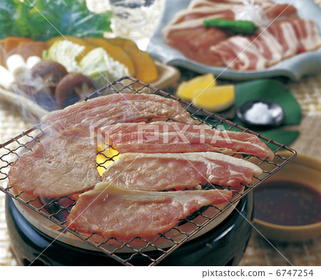 Aoooo pig's grilled meat 6747254