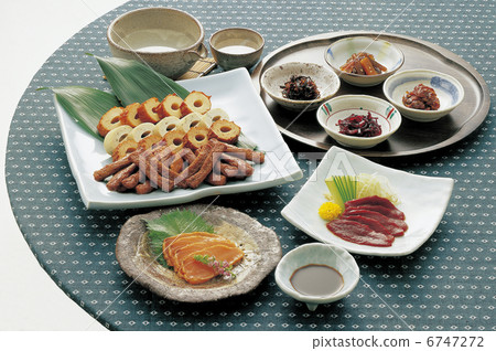 A meal A meal 6747272