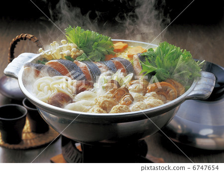 Ishikari pot 6747654